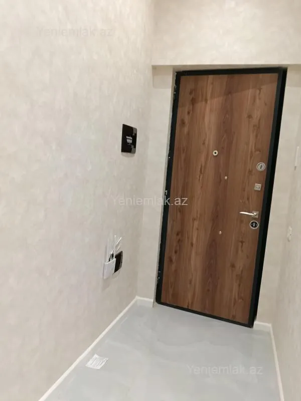 Satılır 2 otaqlı yeni tikili 82 m²