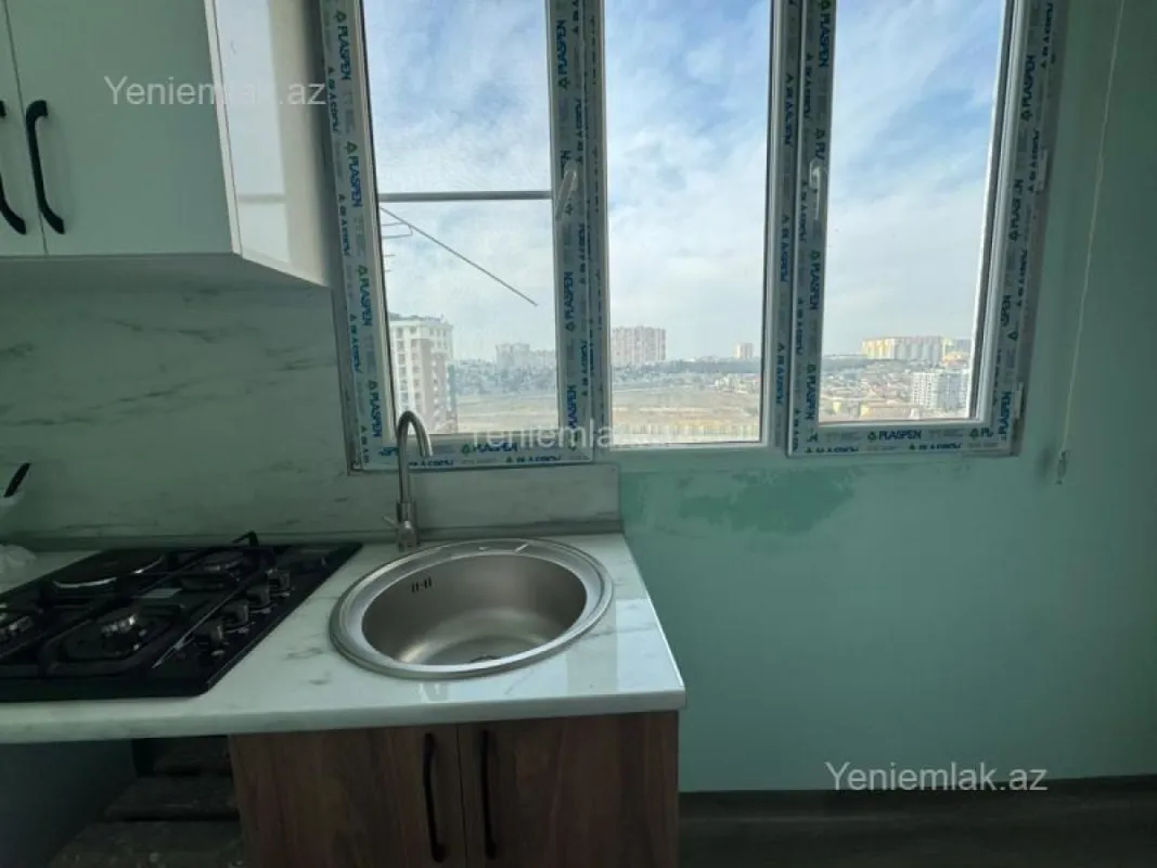Satılır 2 otaqlı köhnə tikili 45 m²