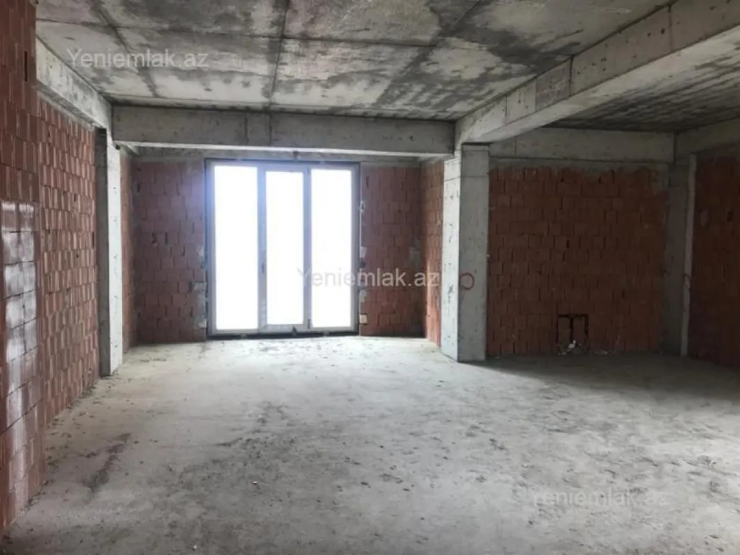 Satılır 4 otaqlı yeni tikili 205 m²