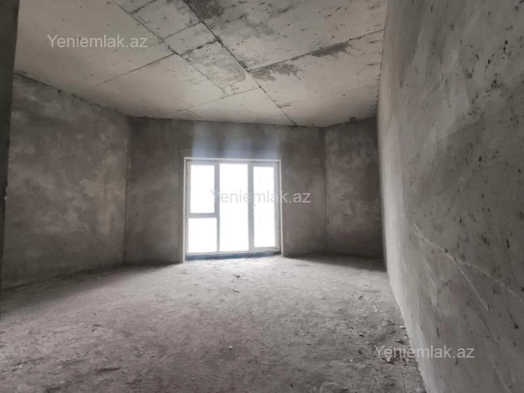 Satılır 3 otaqlı yeni tikili 155 m²