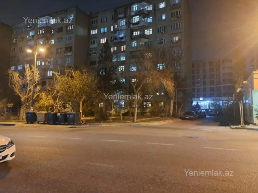 Satılır 3 otaqlı köhnə tikili 80 m²