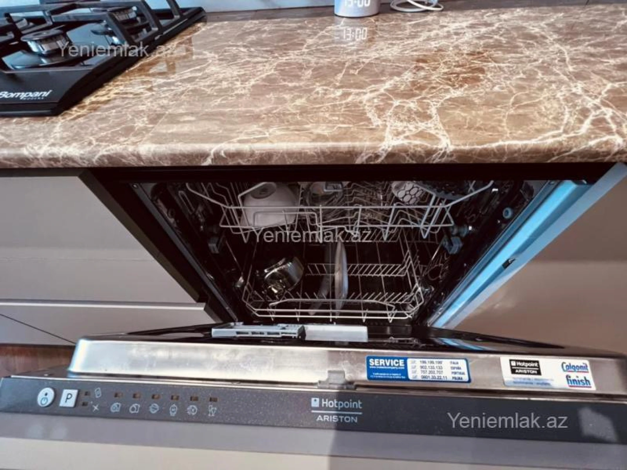 Satılır 3 otaqlı yeni tikili 160 m²