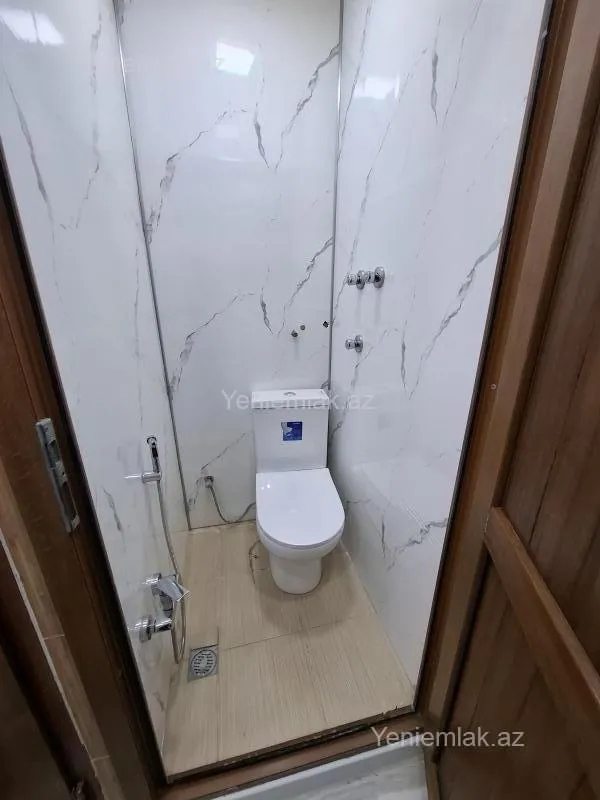 Satılır 3 otaqlı köhnə tikili 60 m²