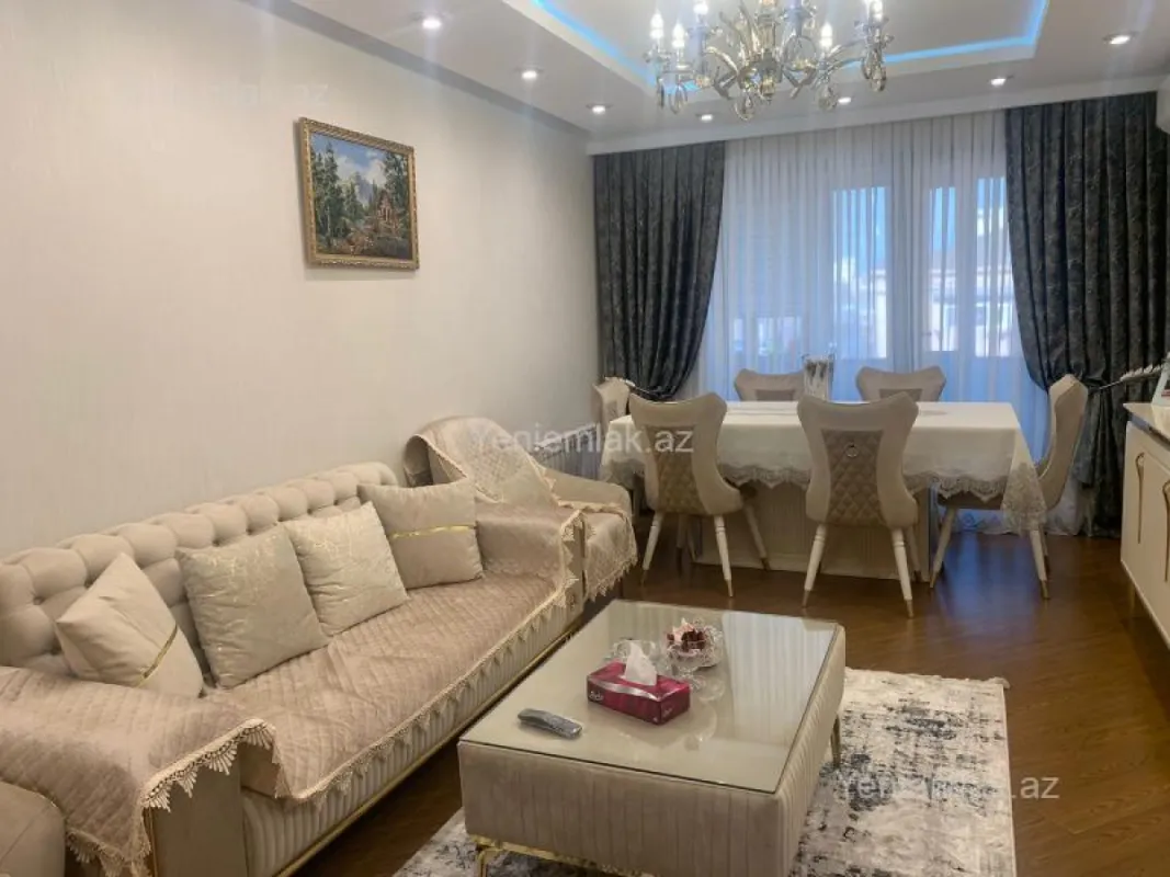 Satılır 3 otaqlı köhnə tikili 75 m²