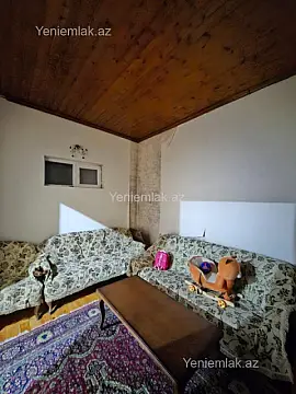 Satılır 6 otaqlı həyət evi 250 m²