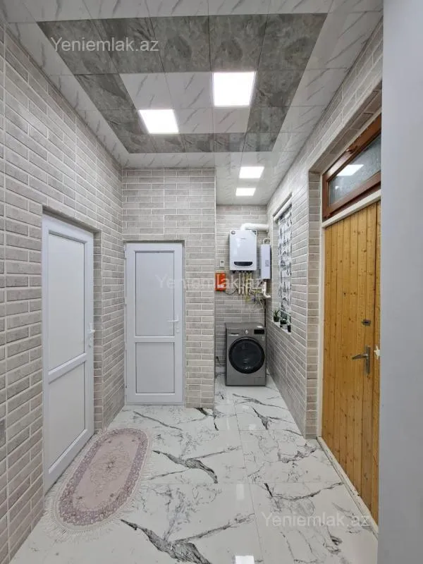 Satılır 6 otaqlı həyət evi 250 m²