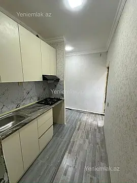 Satılır 2 otaqlı köhnə tikili 45 m²
