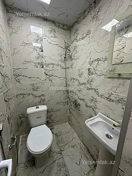 Satılır 2 otaqlı köhnə tikili 45 m²