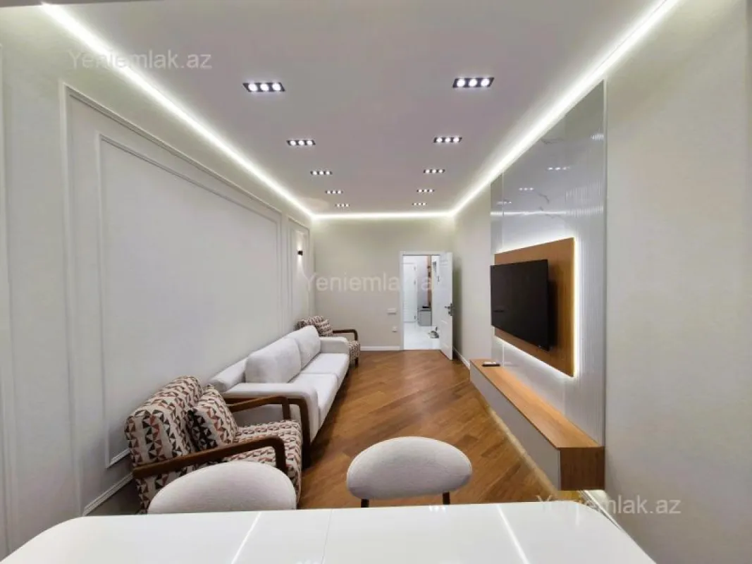 Satılır 2 otaqlı yeni tikili 68 m²