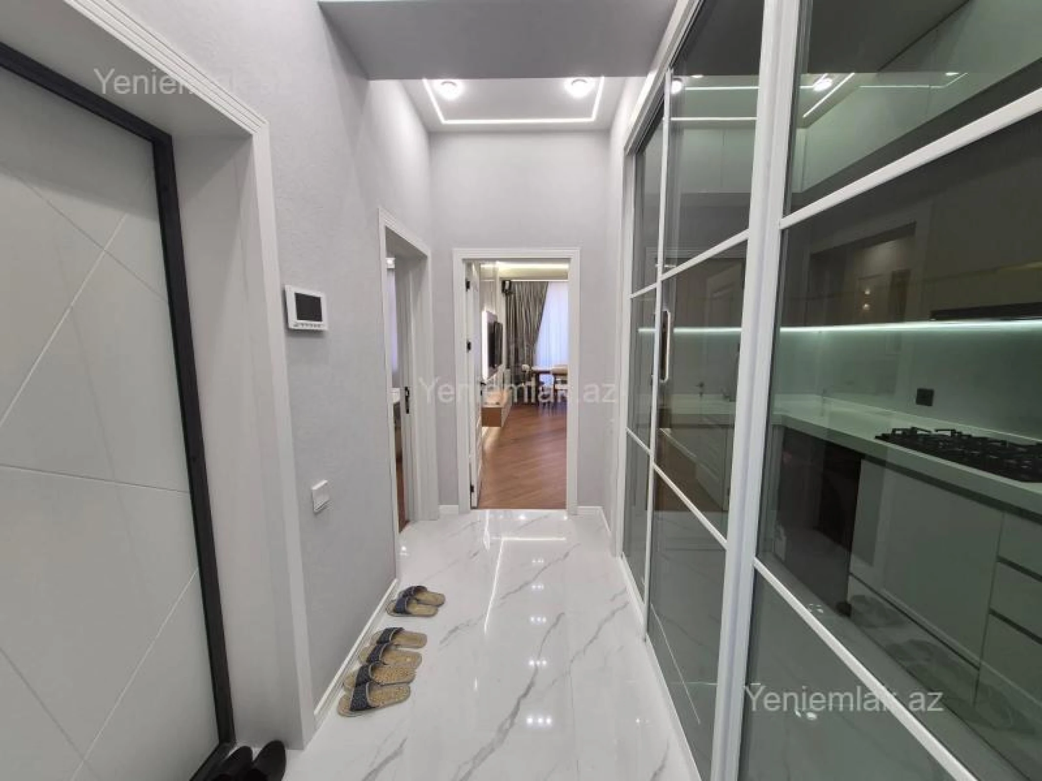 Satılır 2 otaqlı yeni tikili 68 m²