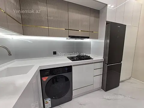 Satılır 2 otaqlı yeni tikili 68 m²