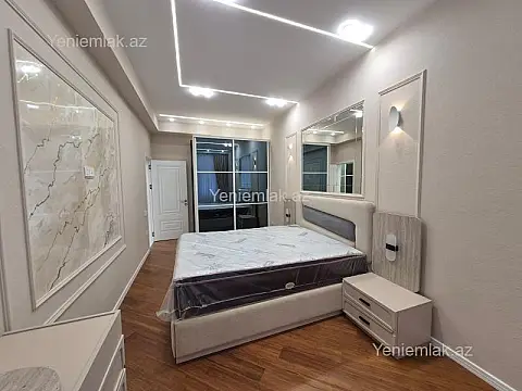 Satılır 2 otaqlı yeni tikili 68 m²