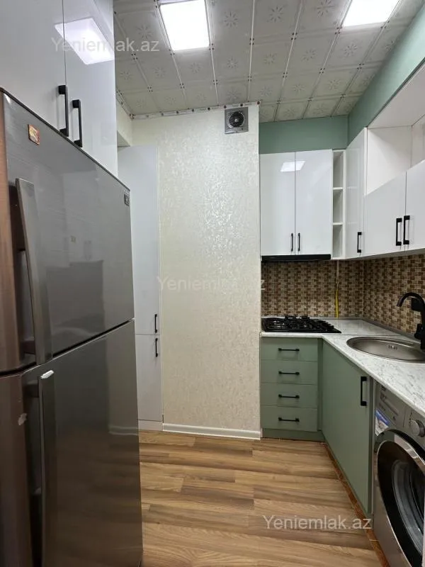 Satılır 2 otaqlı yeni tikili 50 m²