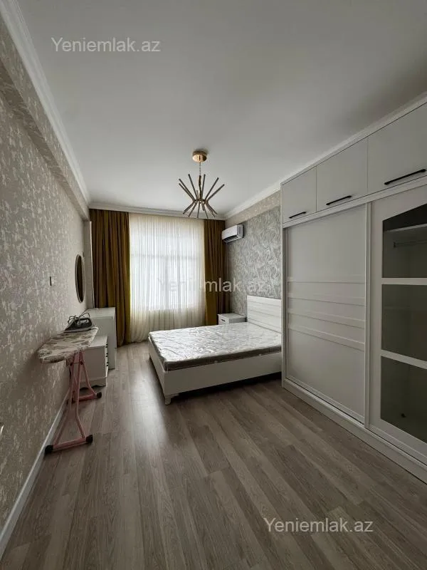 Satılır 2 otaqlı yeni tikili 80 m²