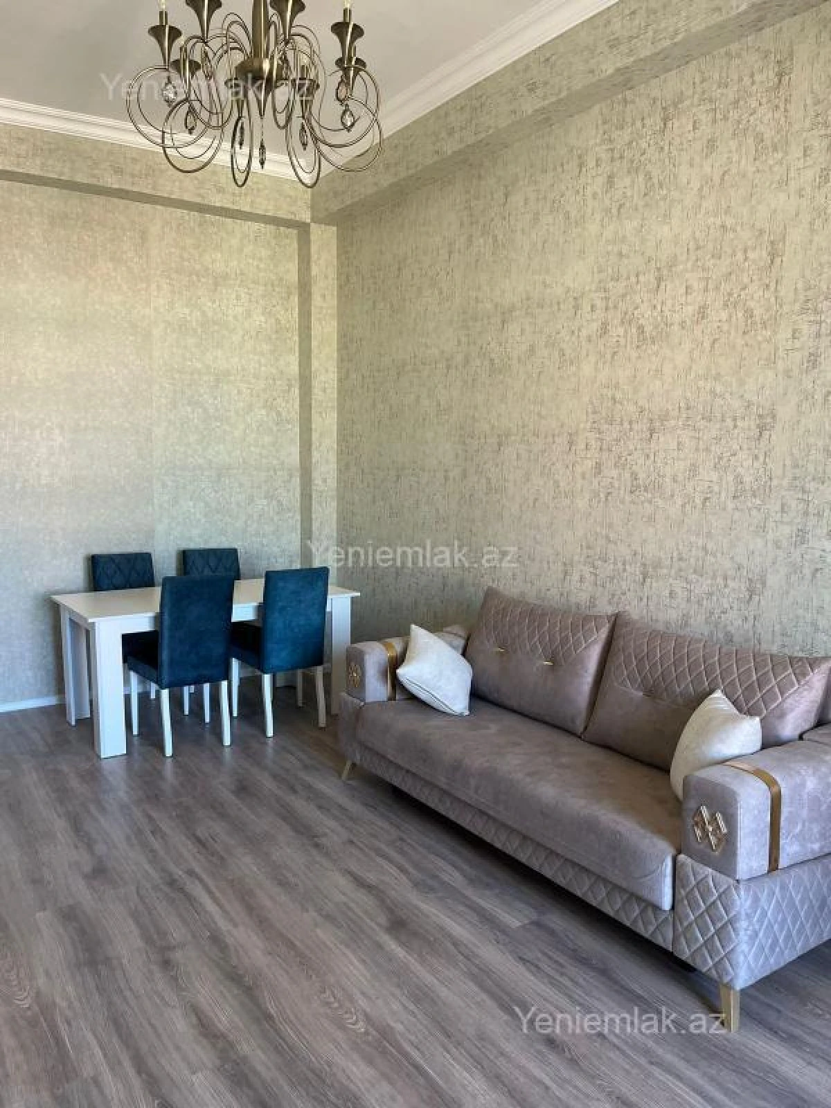 Satılır 3 otaqlı yeni tikili 106 m²