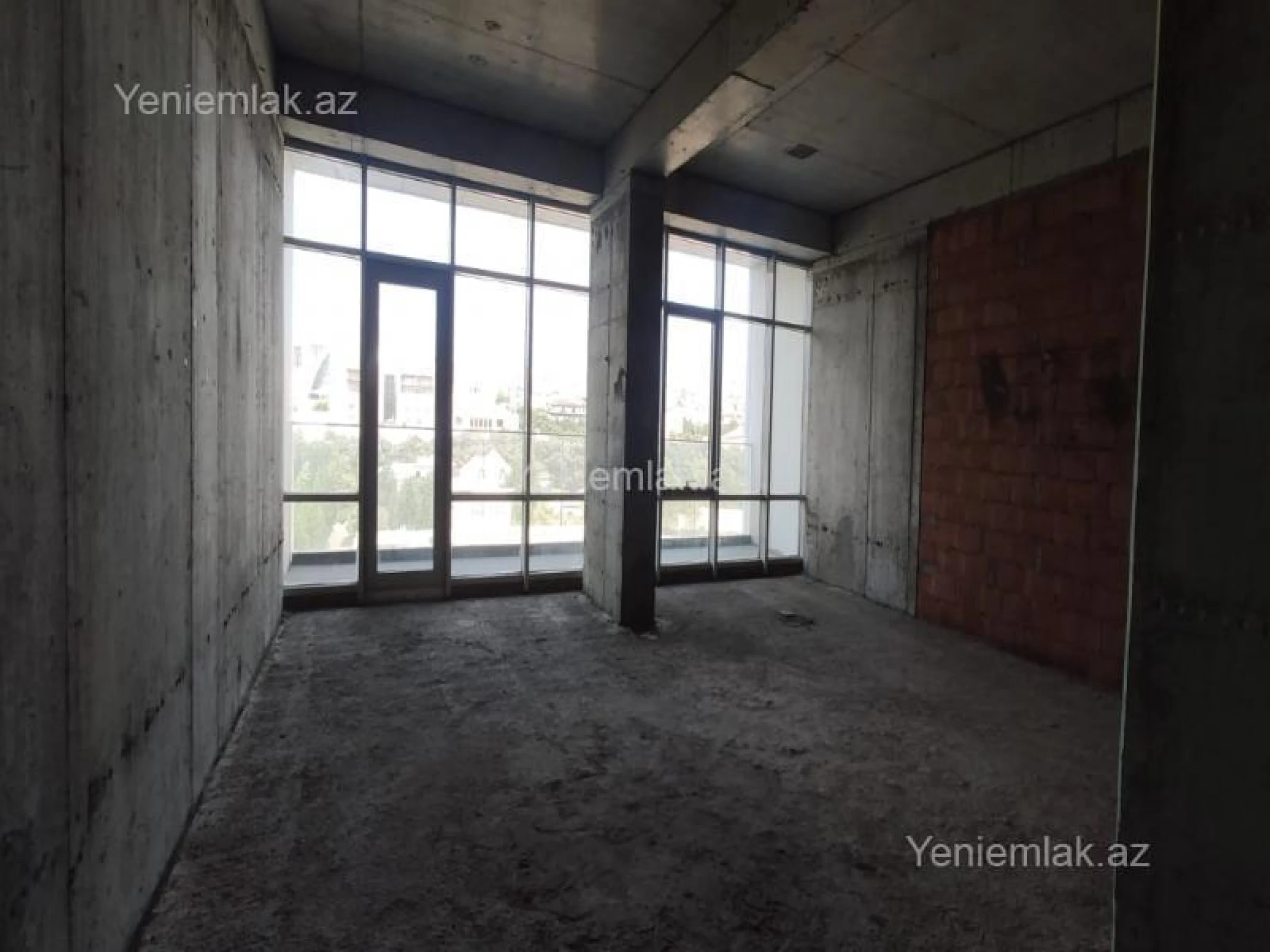 Satılır 4 otaqlı yeni tikili 159.1 m²