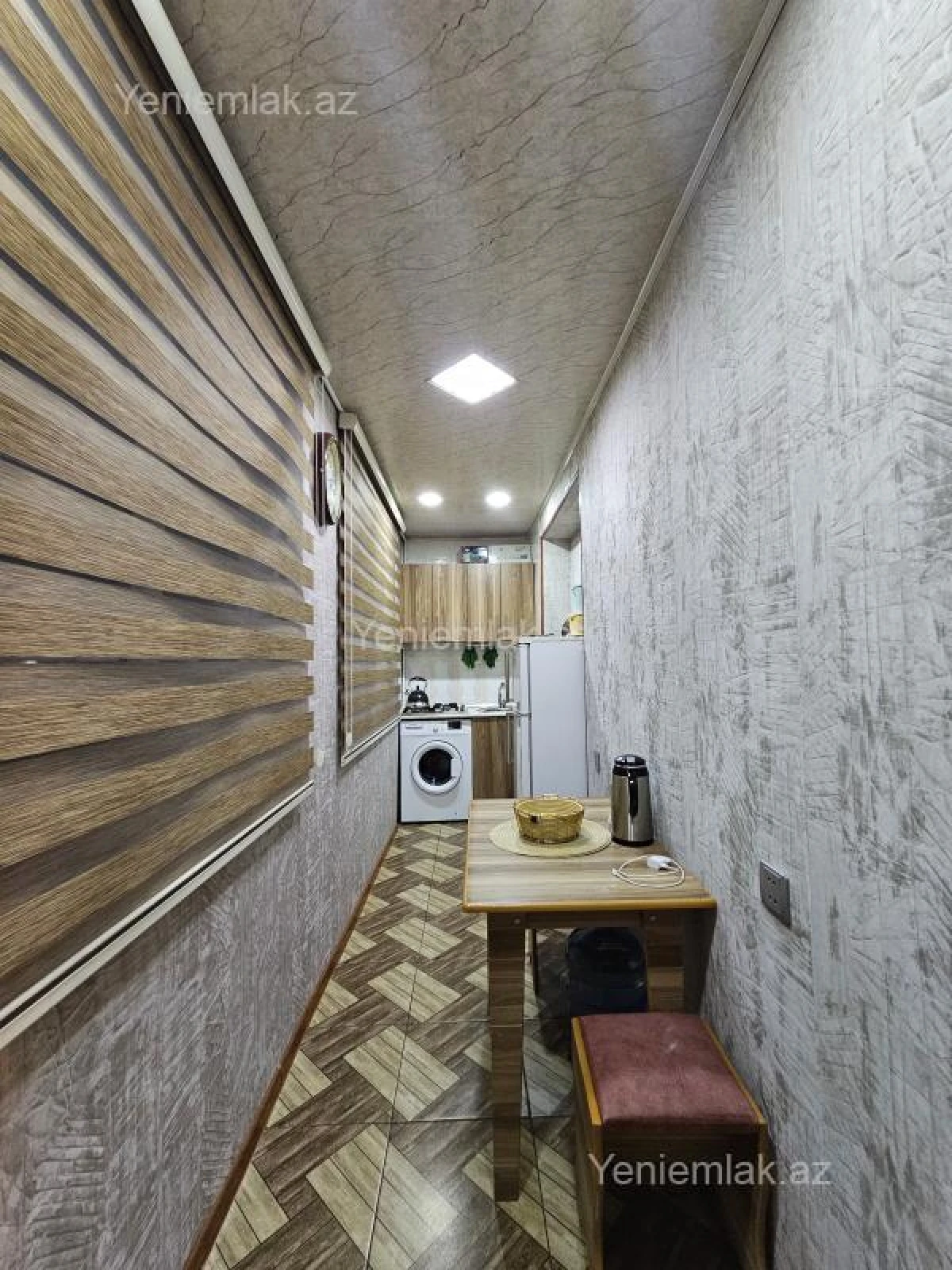 Satılır 3 otaqlı köhnə tikili 60 m²