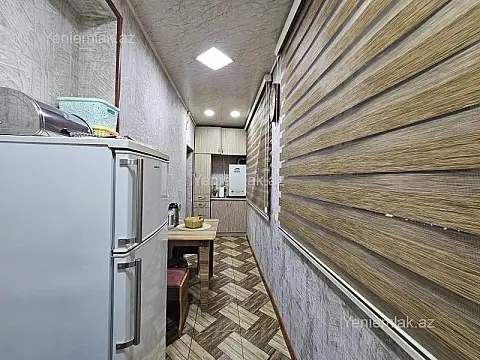 Satılır 3 otaqlı köhnə tikili 60 m²