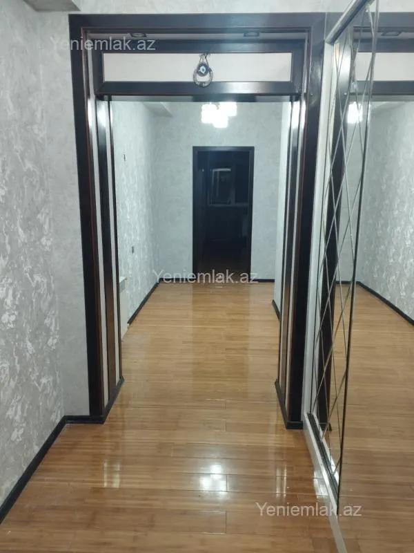 Satılır 3 otaqlı yeni tikili 117 m²