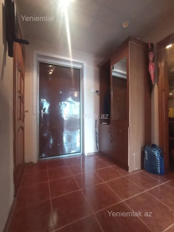 Satılır 2 otaqlı köhnə tikili 50 m²