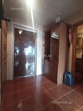 Satılır 2 otaqlı köhnə tikili 50 m²