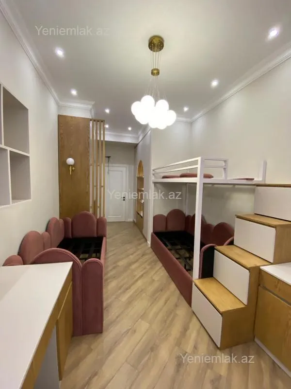 Satılır 4 otaqlı yeni tikili 148 m²