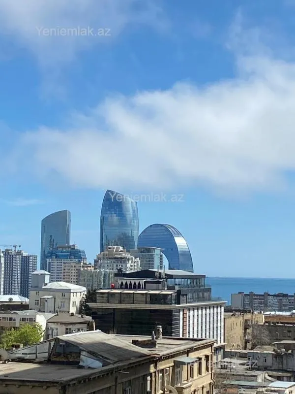 Satılır 4 otaqlı yeni tikili 148 m²