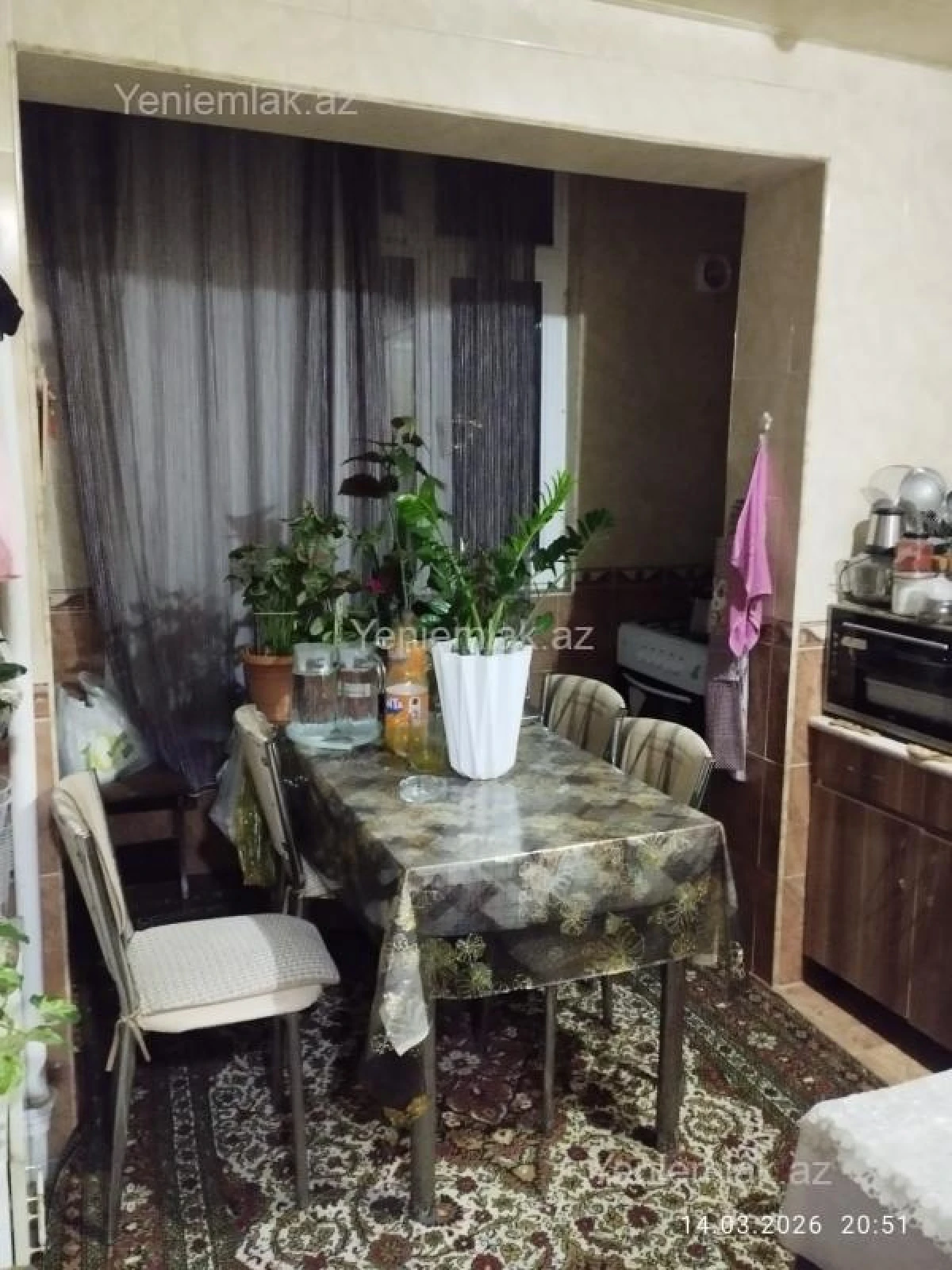 Satılır 2 otaqlı köhnə tikili 60 m²
