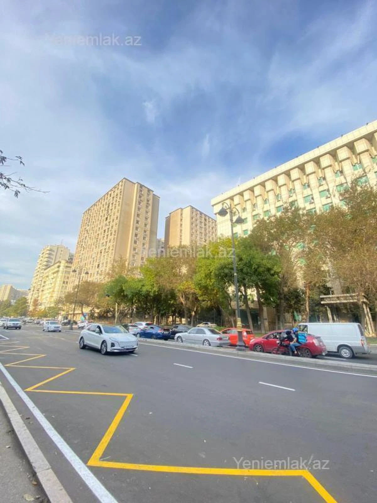 Satılır 4 otaqlı yeni tikili 115 m²