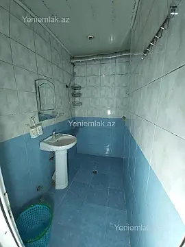 Satılır 3 otaqlı köhnə tikili 75 m²