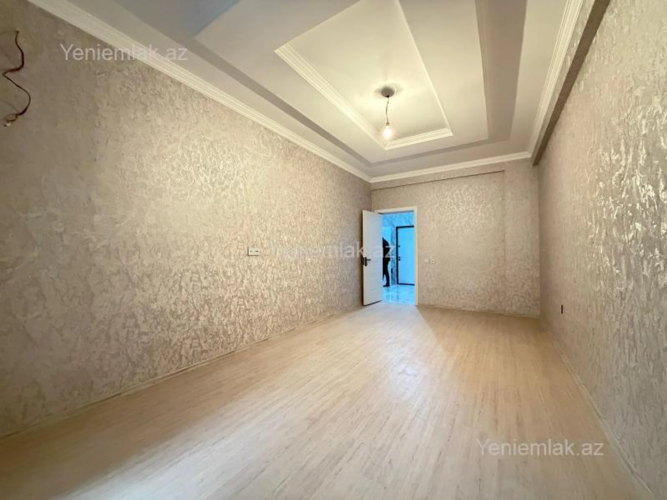 Satılır 2 otaqlı yeni tikili 73 m²
