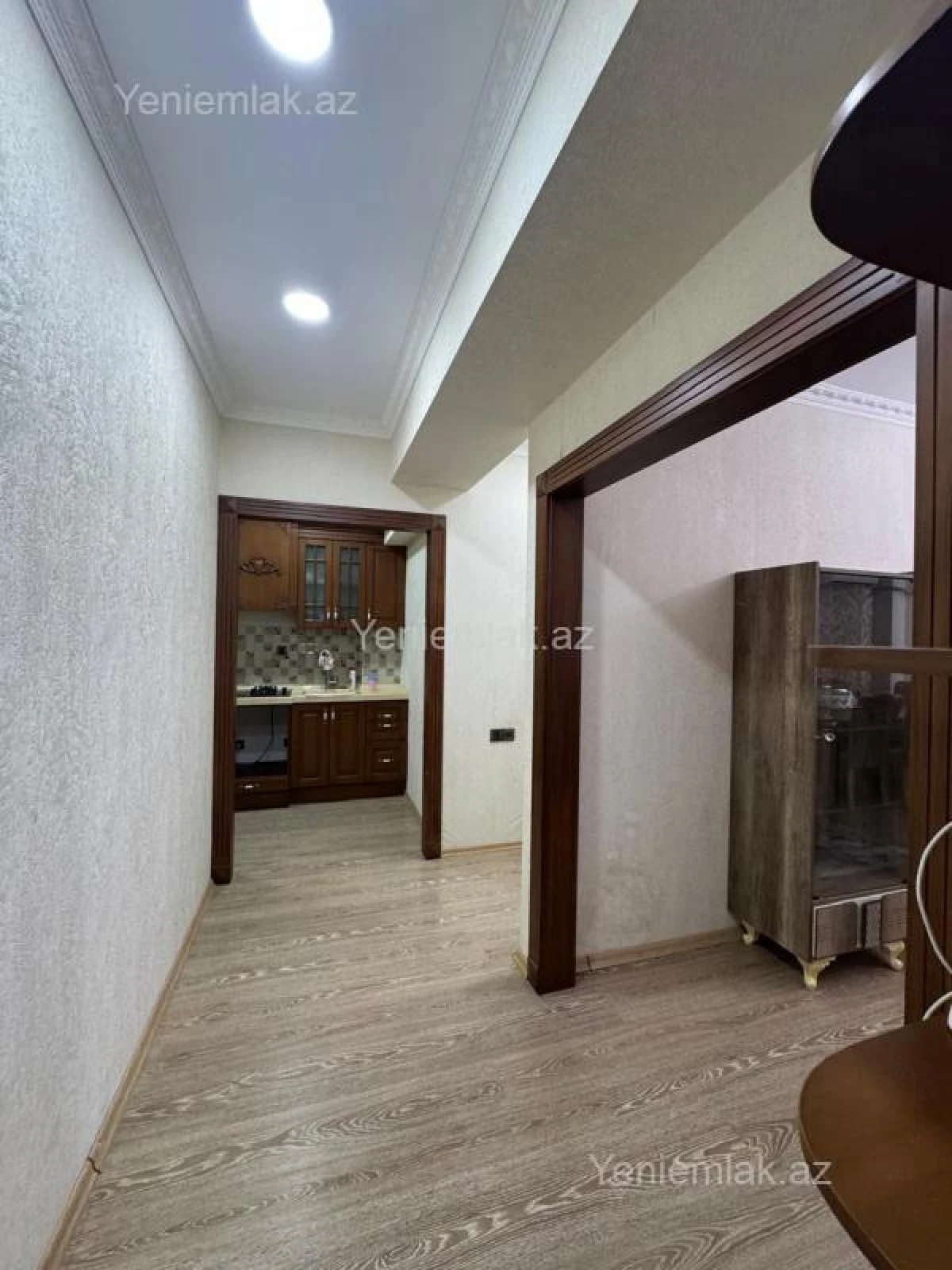 Satılır 2 otaqlı yeni tikili 50 m²