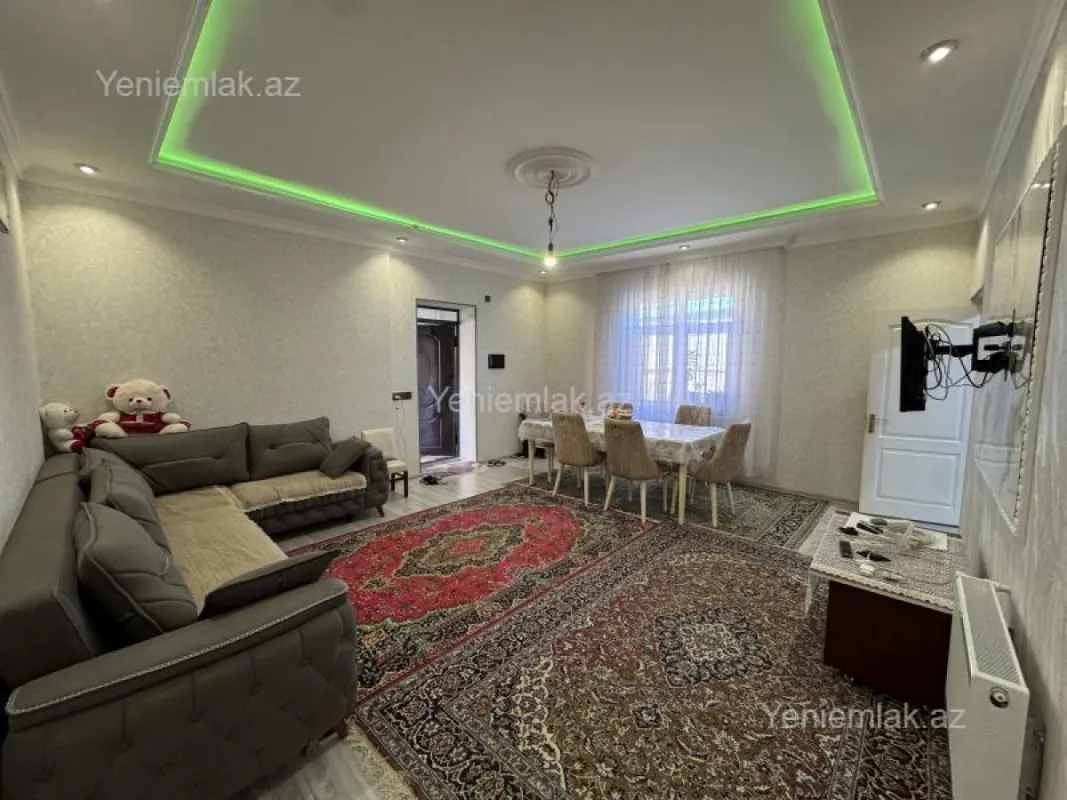 Satılır 4 otaqlı həyət evi 70 m²
