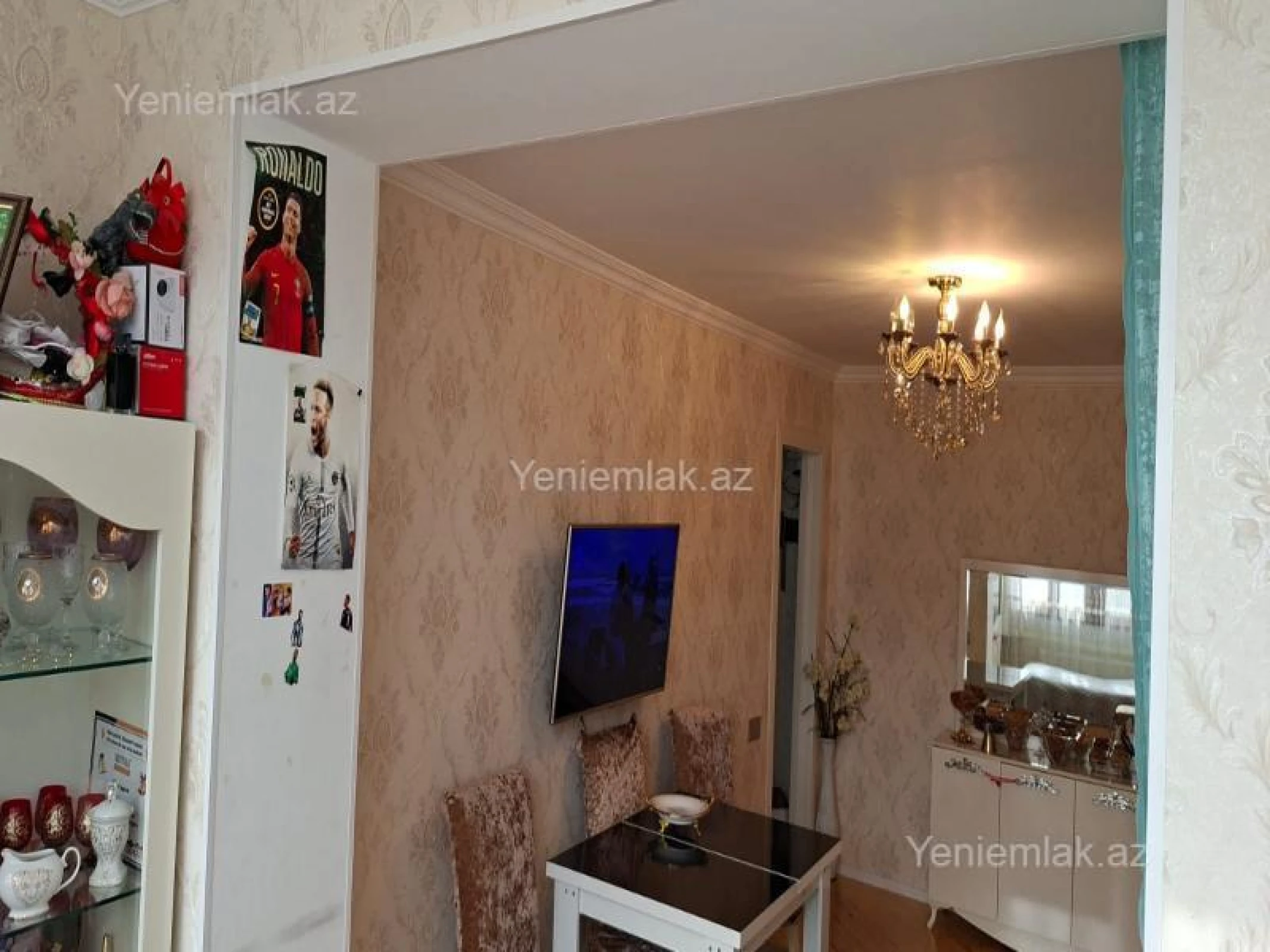 Satılır 2 otaqlı köhnə tikili 55 m²