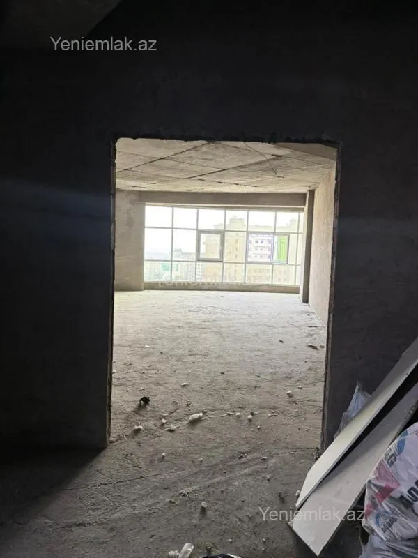 Satılır 4 otaqlı yeni tikili 230 m²