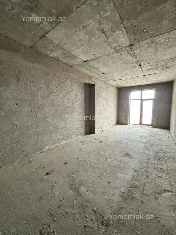 Satılır 4 otaqlı yeni tikili 230 m²