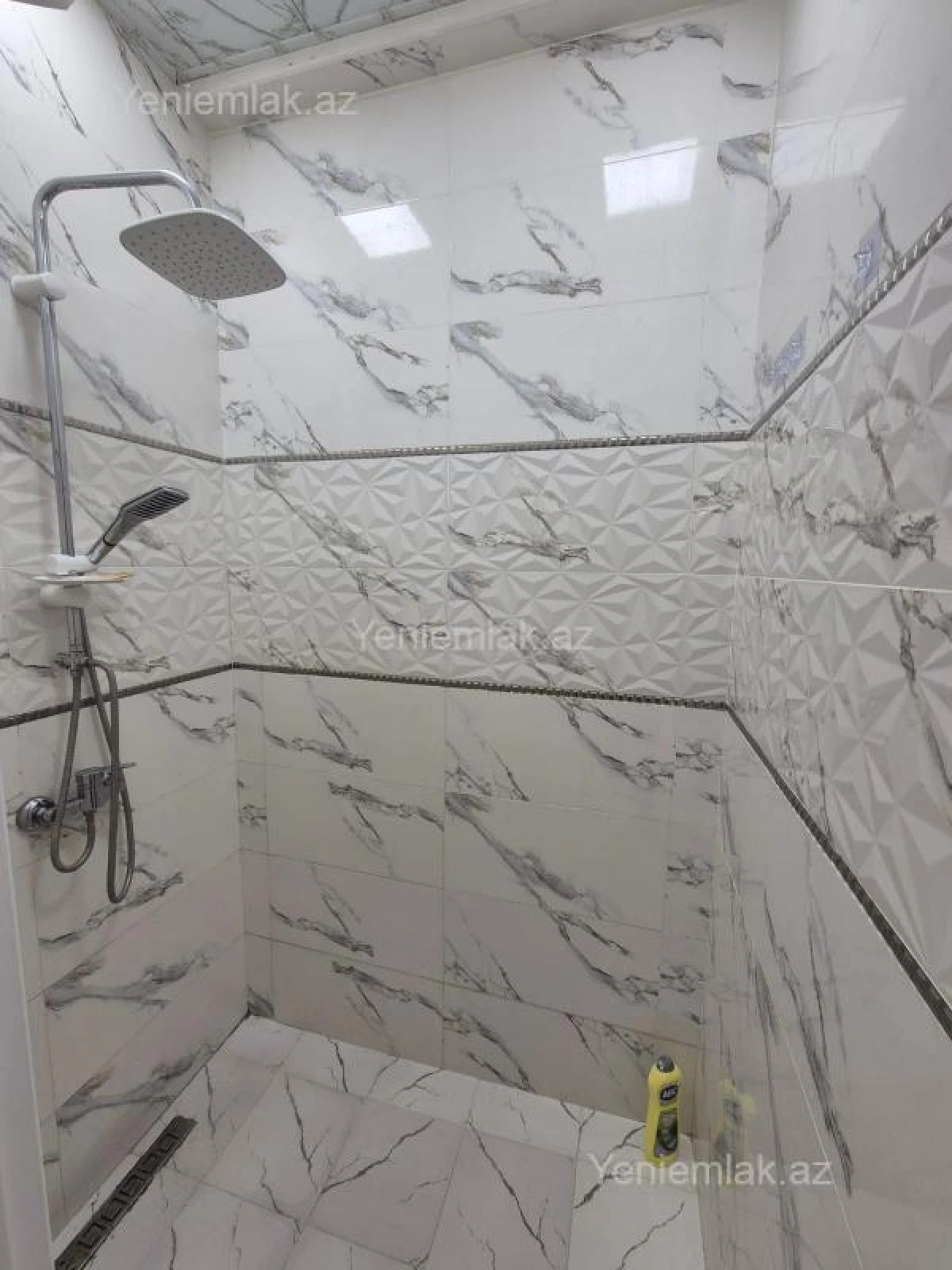 Satılır 2 otaqlı yeni tikili 65 m²