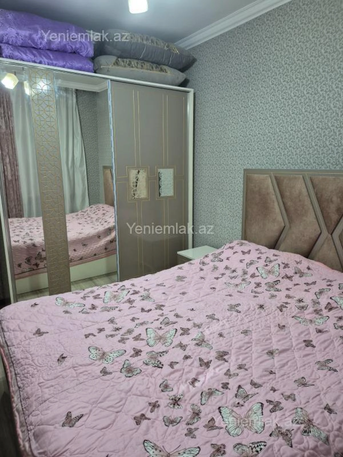 Satılır 2 otaqlı köhnə tikili 60 m²