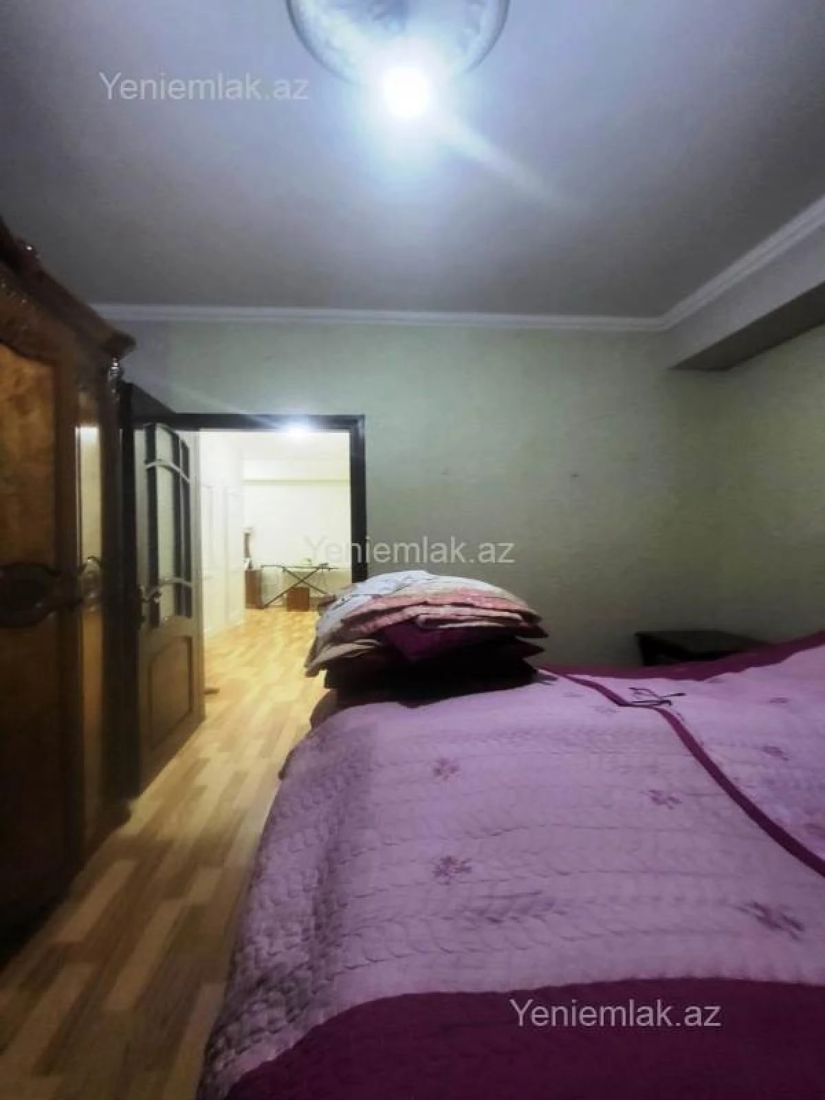 Satılır 2 otaqlı yeni tikili 76 m²