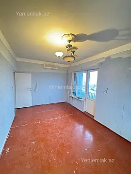 Satılır 1 otaqlı köhnə tikili 45 m²