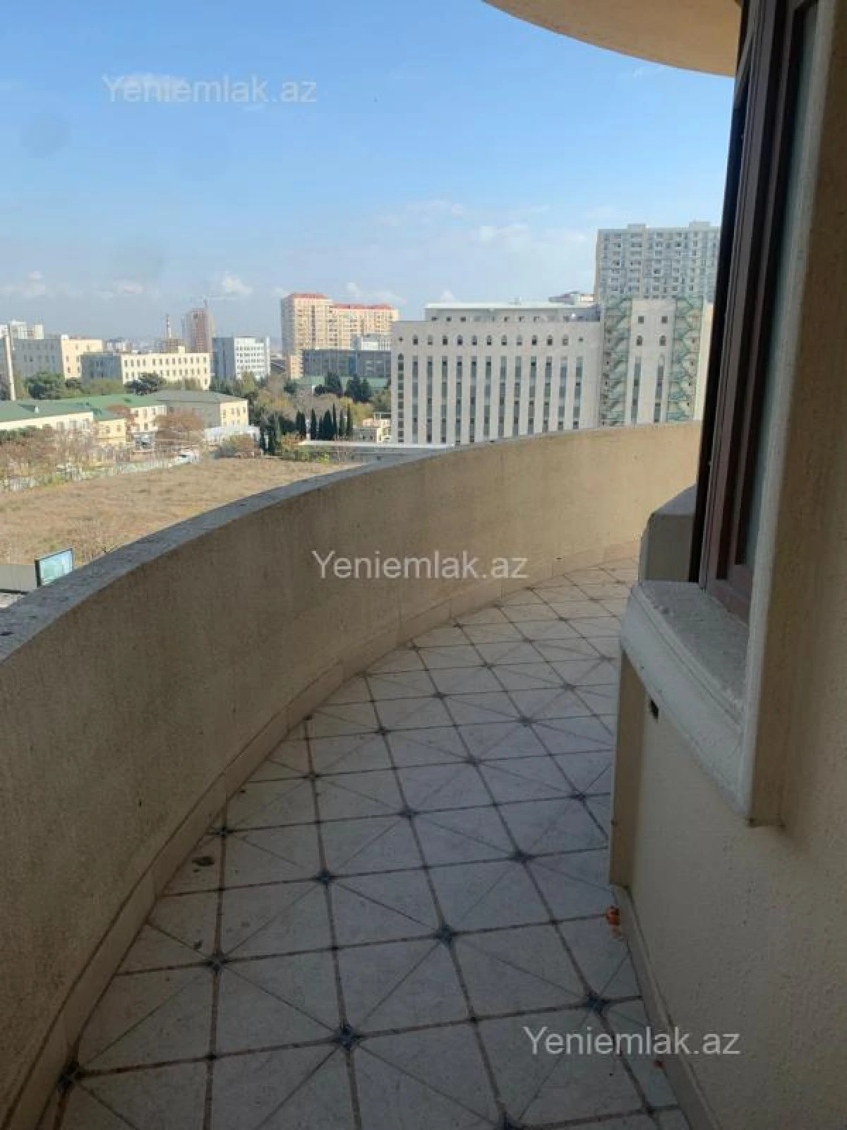 Satılır 4 otaqlı yeni tikili 237 m²