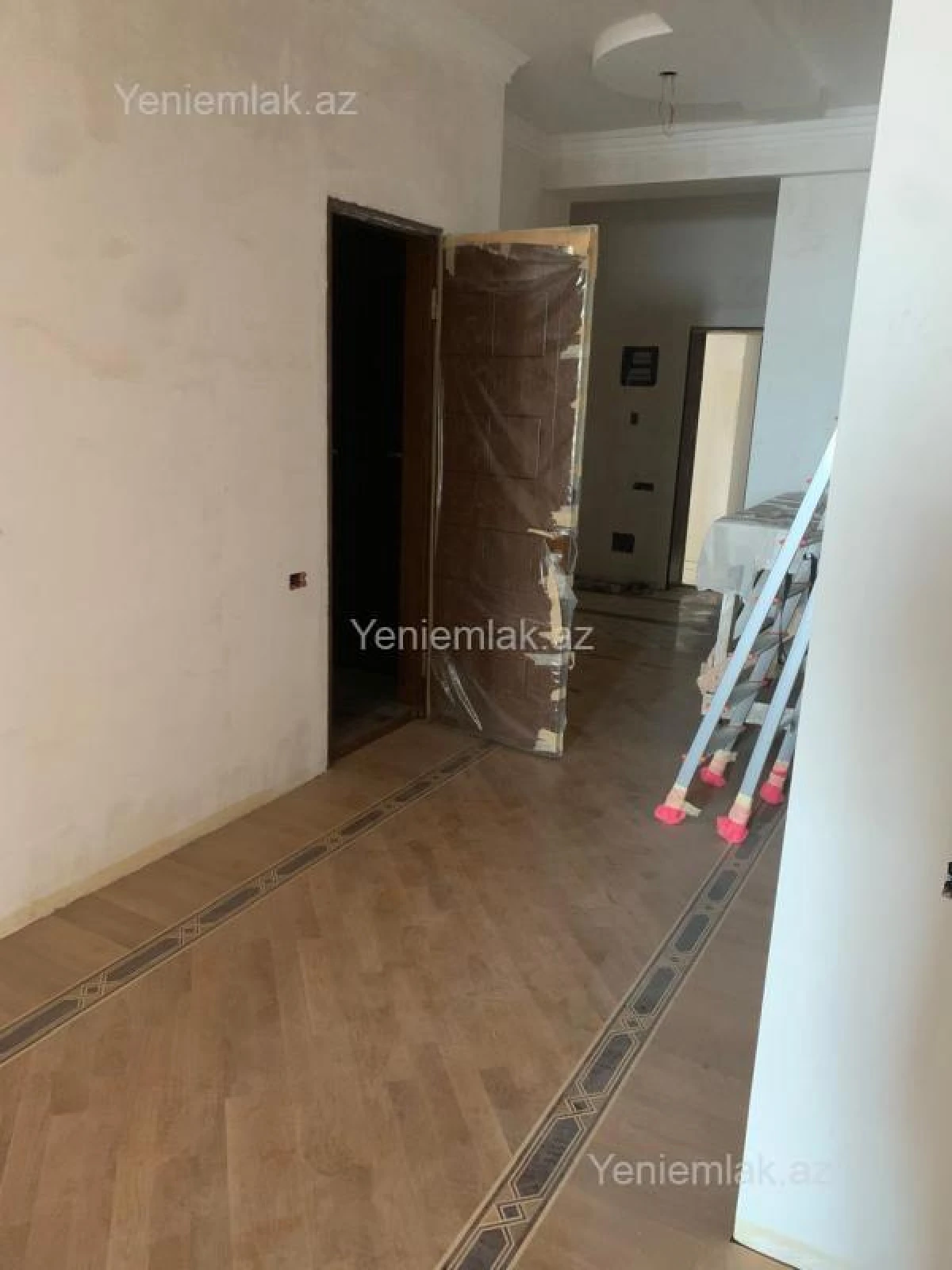 Satılır 4 otaqlı yeni tikili 237 m²