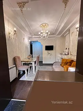 Satılır 3 otaqlı köhnə tikili 50 m²