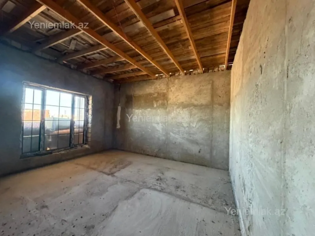 Satılır 4 otaqlı obyekt 250 m²