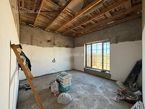 Satılır 4 otaqlı obyekt 250 m²