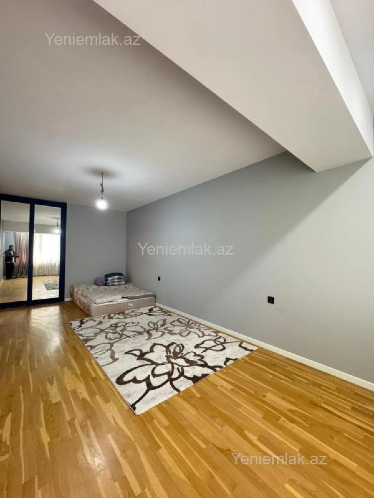 Satılır 3 otaqlı yeni tikili 153 m²