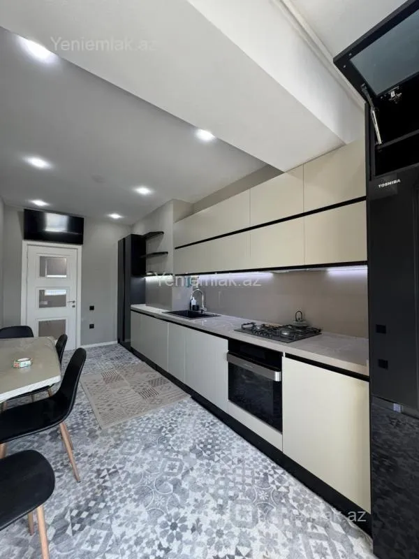 Satılır 3 otaqlı yeni tikili 153 m²