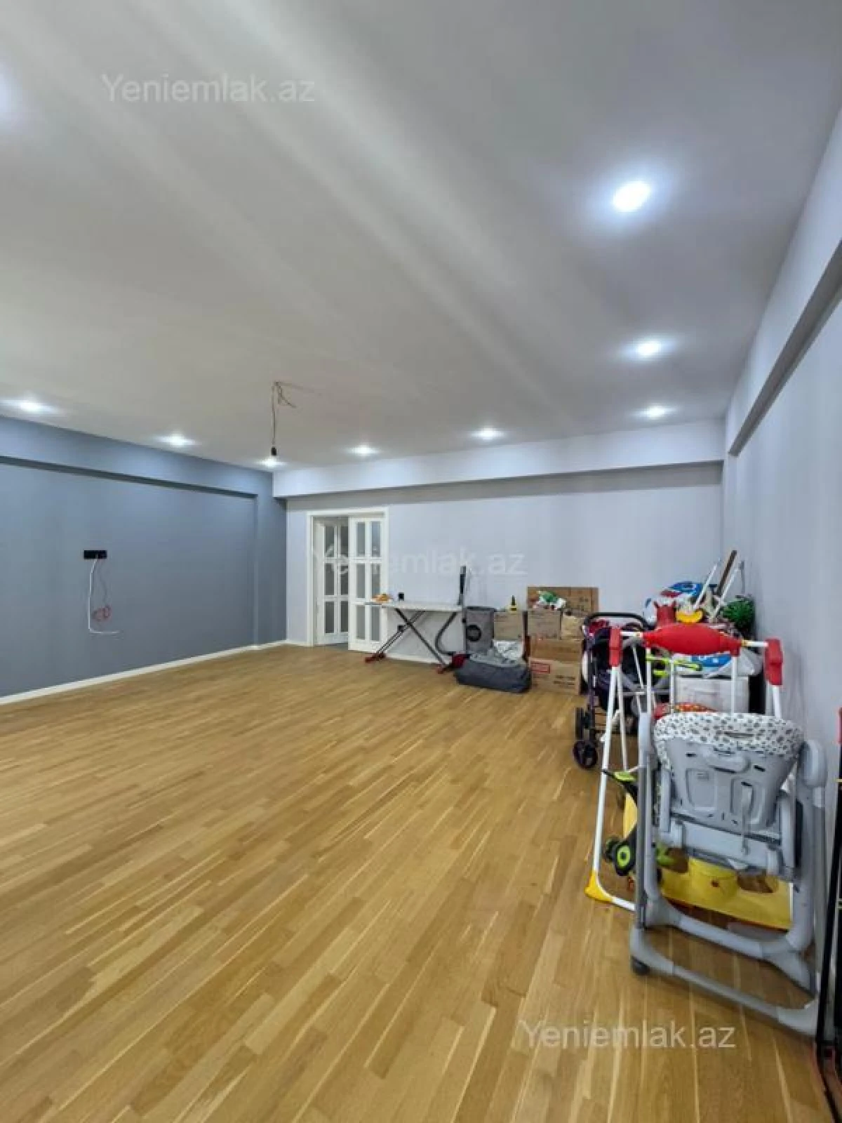 Satılır 3 otaqlı yeni tikili 153 m²