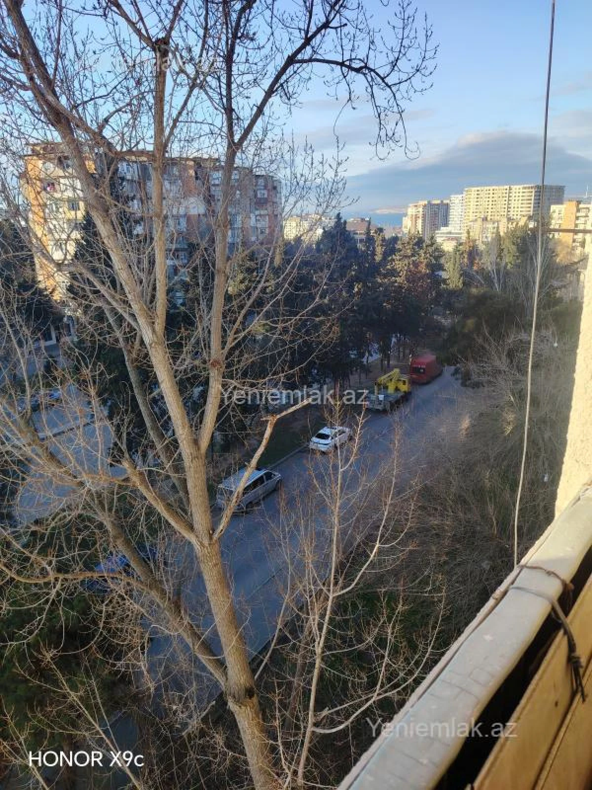 Satılır 3 otaqlı köhnə tikili 75 m²