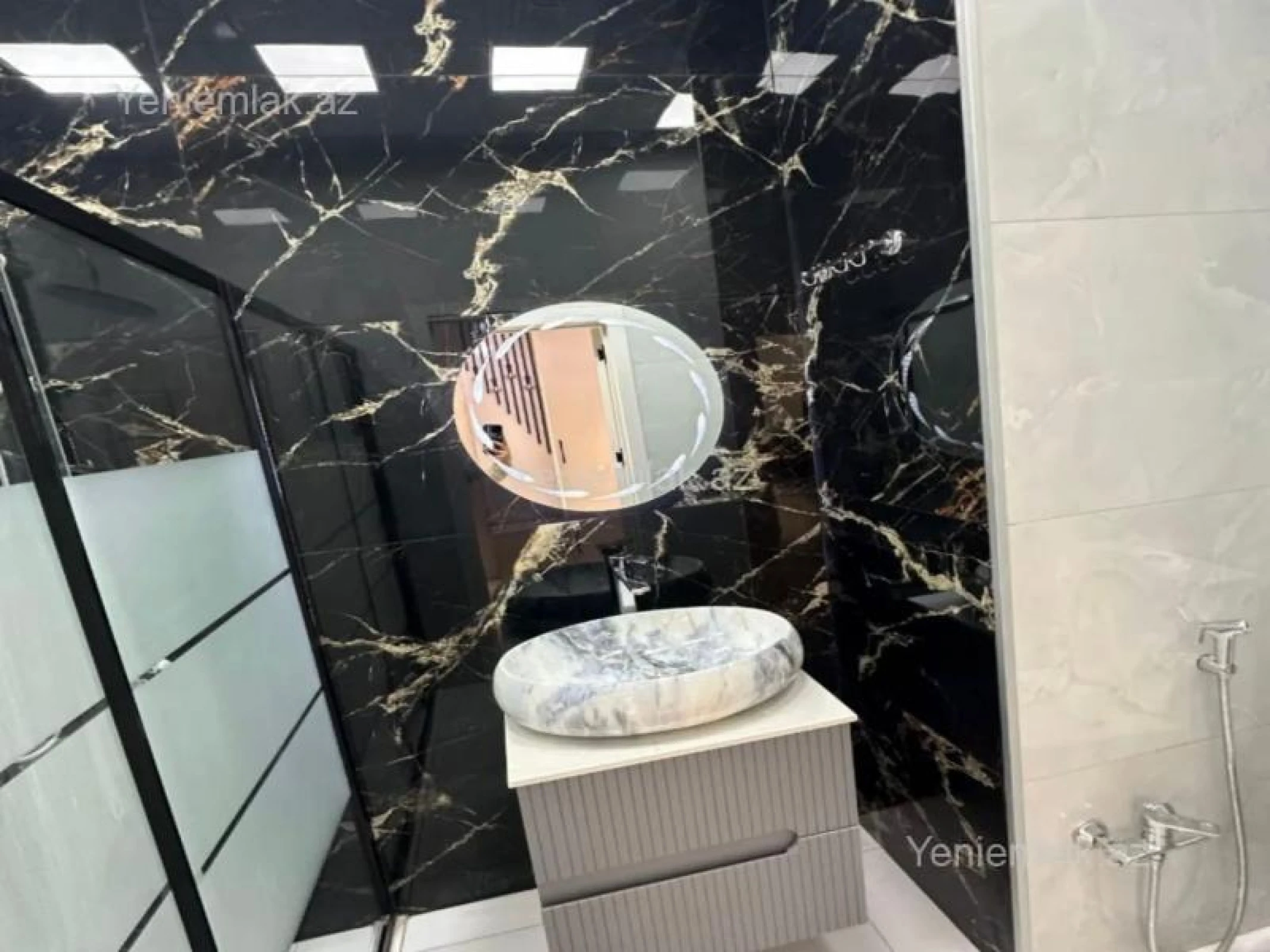 Satılır 2 otaqlı yeni tikili 58 m²